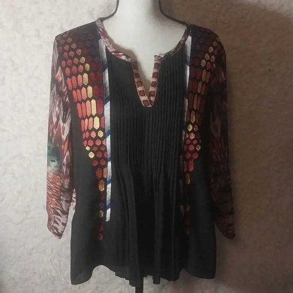 Boho Ranna Gill Embroidered Tunic Blouse - Picture 3 of 10